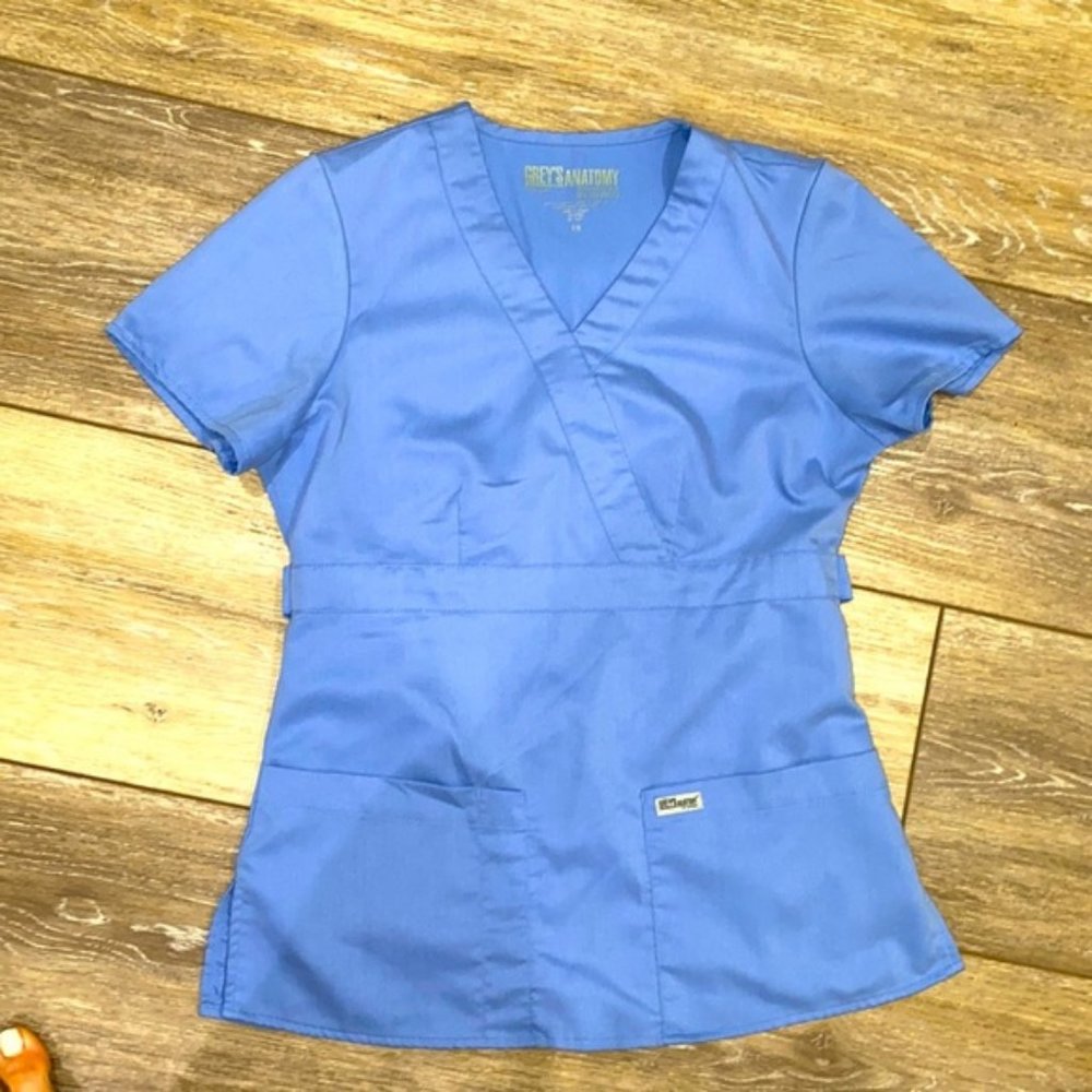 Grey’s Anatomy blue scrub top